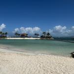 Apartamento en planta baja en playa escondida, colón