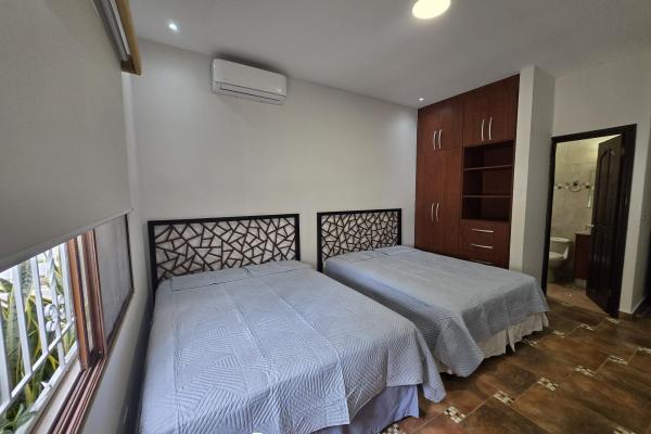 Palmeras del golf 495,000 neg. close to beach and