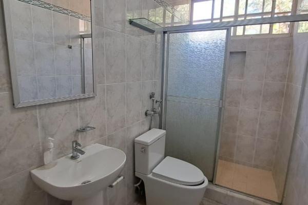 House with pool large lot nueva gorgona panama