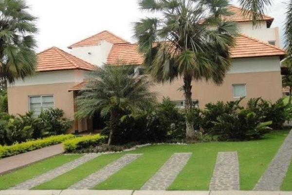 Villa 5 habitaciones, piscina y gazebo en costa blanca villas