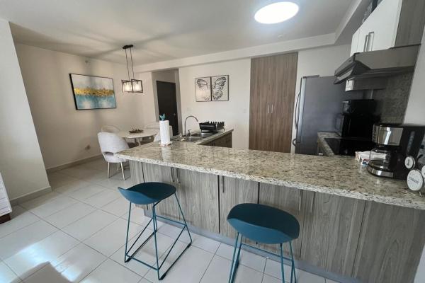 Alquiler embassy village