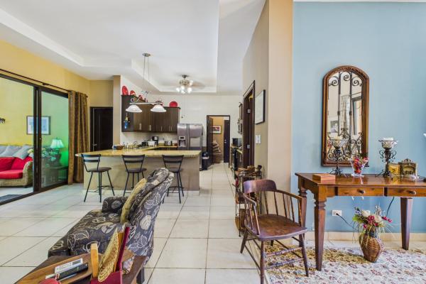 3 bdrm tropical estate hacienda pacifica