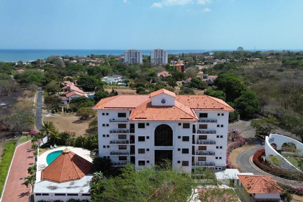 Apartamento de 3 habitaciones en punta barco resort, el quetzal