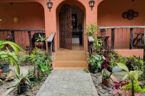 Se vende casa con plantación en nueva gorgona, chame