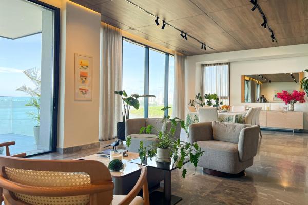 Luxury oceanfront residence | upper east tower