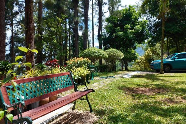 Charming mountain home for sale in toscana, altos