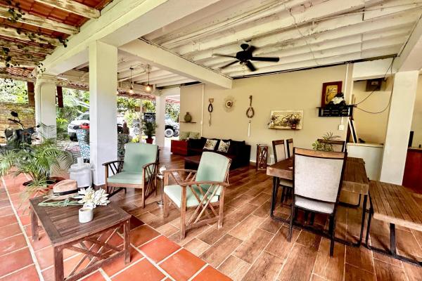 Tropical caribbean estate with guest cabin & pool