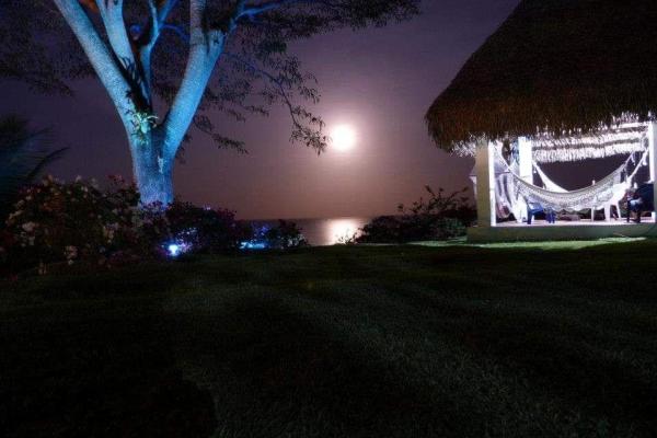 Se vende globo de terreno con acceso privado a playa solymar, bijao