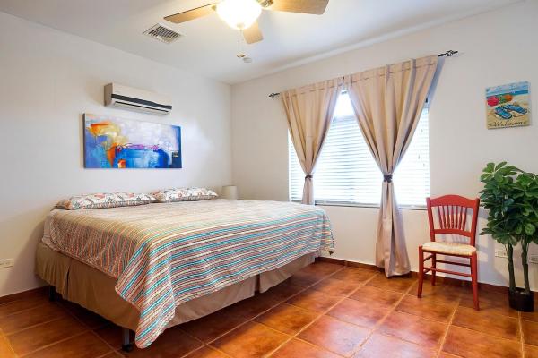 Distinctive home in los molinos | boquete, panama
