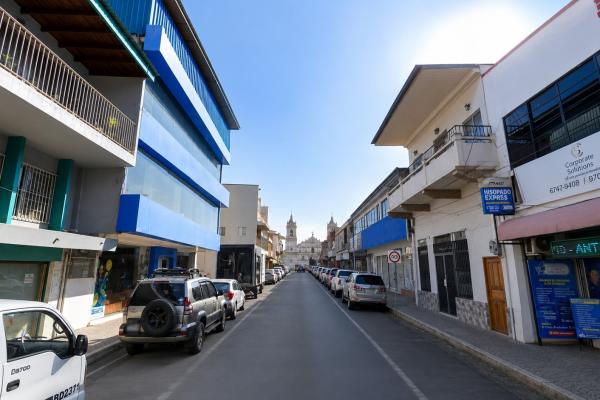 For sale commercial building in chitre