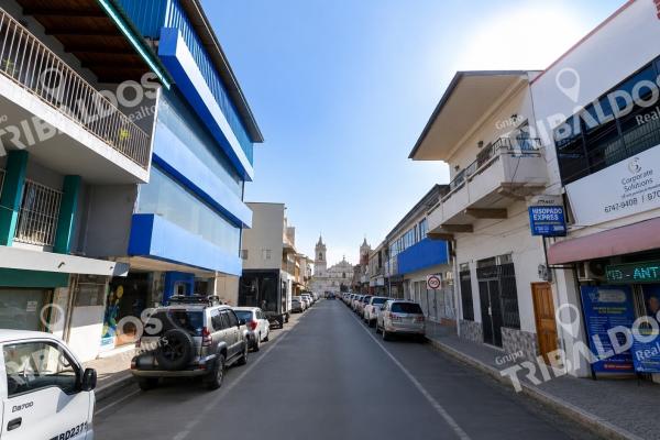 For sale commercial building in chitre