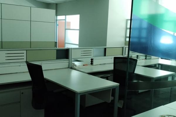 Sale or rent banesco building in marbella