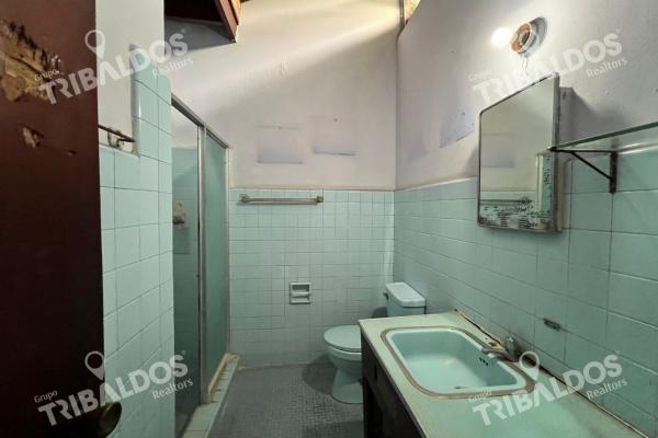 Venta de terreno con mejoras en el carmen