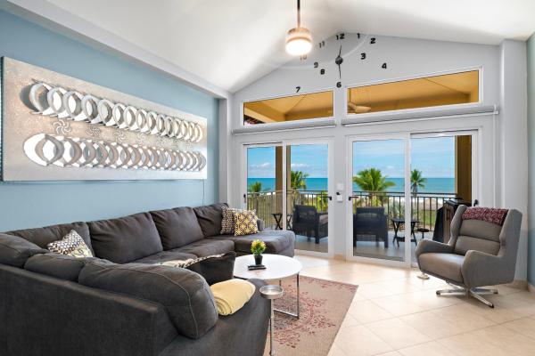 Apartamento de 3 rec. frente al mar en playa la barqueta panamá