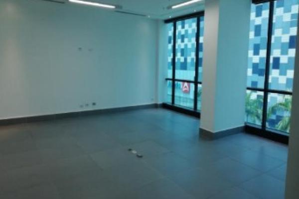 Venta o alquiler de oficina en costa del este, ph gmt