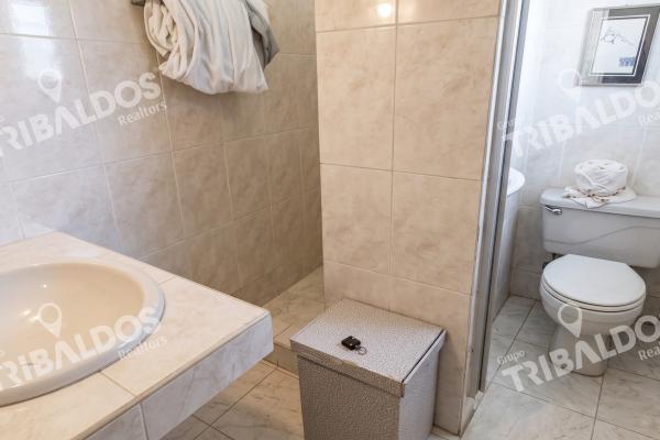 Venta de casa con amplio terreno en altos del golf, parque lefevre