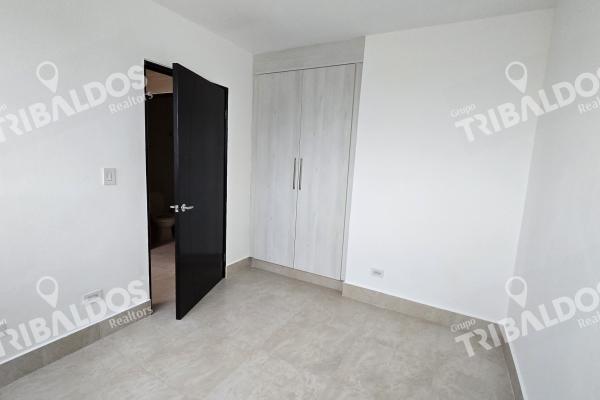 Sale of apartment in ocean waves nueva gorgona