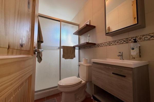Casa privada con piscina y amplio terreno en coronado
