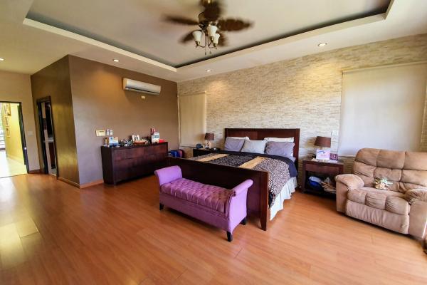 Venta de casa en altos de panamá condado del rey