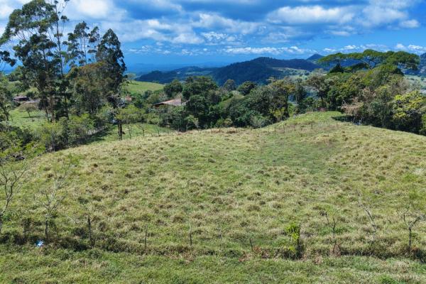 Land for sale – boquerón, cordillera arriba