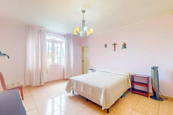 House for sale in the old town of colón, panama