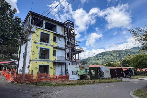 2 bedroom apartment for sale in boquete panama