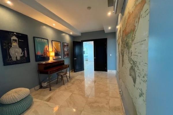 Furnished apartment vitri, 4 bedrooms, beachfront