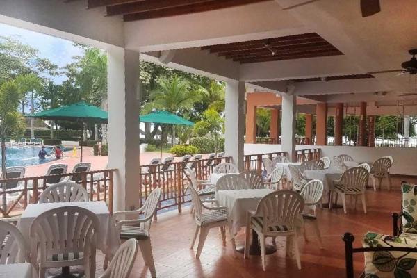 Corner townhouse in costa blanca villas decameron