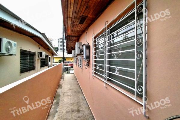Sale of townhouse in villa cáceres