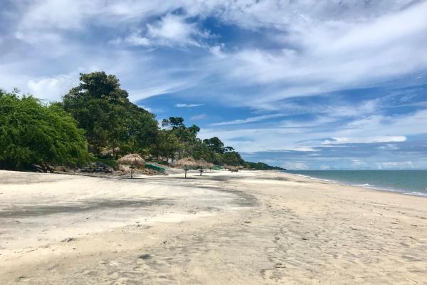 Puro lujo frente al mar en bijao
