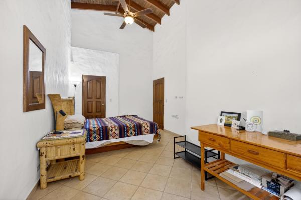 Furnished 3br golf villa-valle escondido boquete