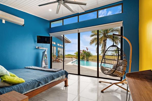 Unique beachfront home in playa la barqueta