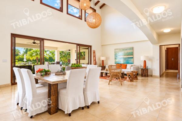 Venta de casa en buenaventura con 8 recámaras, piscina y jacuzzi