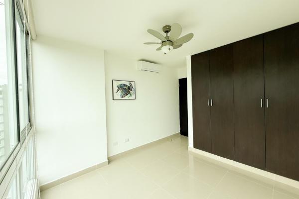 Amplio apartamento familiar en venta en pine hill