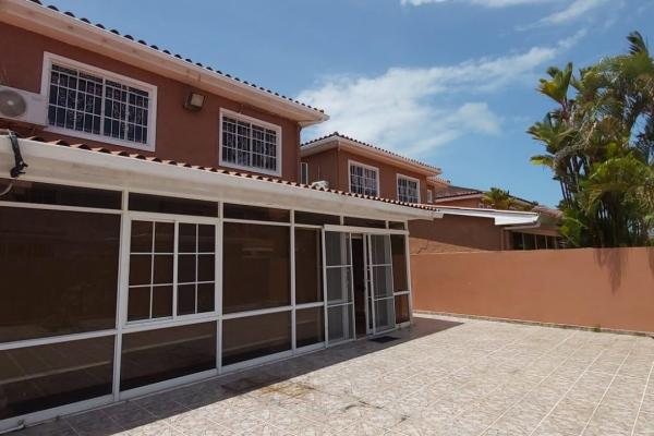 Venta / alquiler de casa en ph albader 1, colón