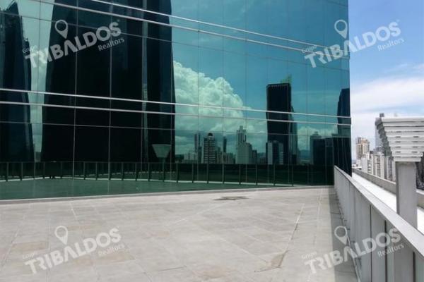 Oficina en gris, piso completo en calle 50, revolution tower