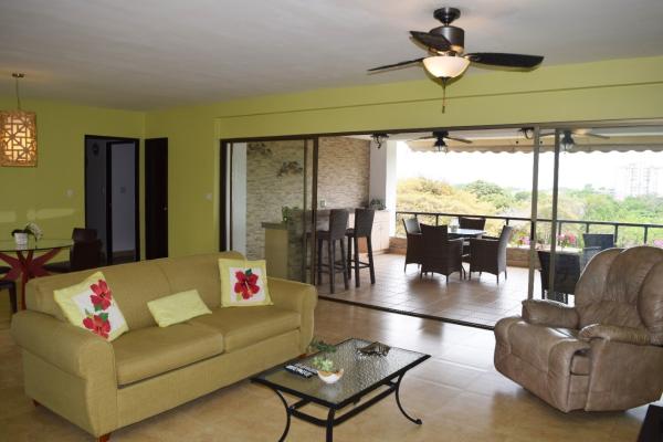Venta de apartamento en punta barco resort