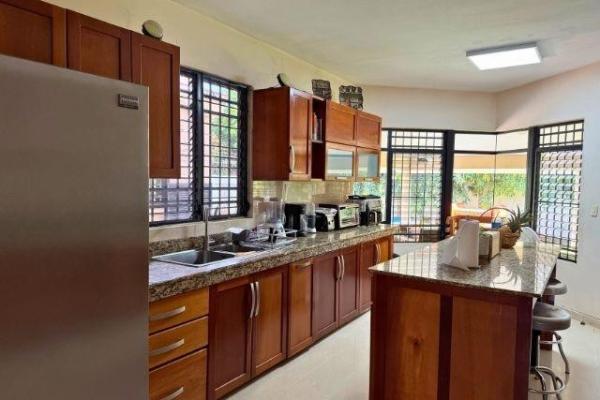 Dos mares, family home with large garden and excel