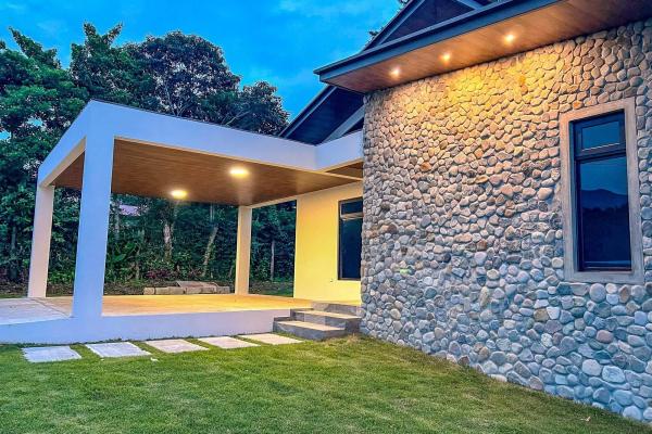 Contemporary home for sale in alto boquete