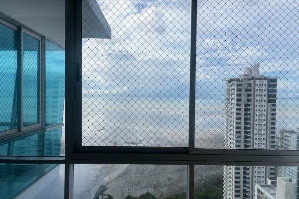 Banco vende penthouse en ph titanium