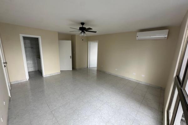 Apartment for sale at marbella