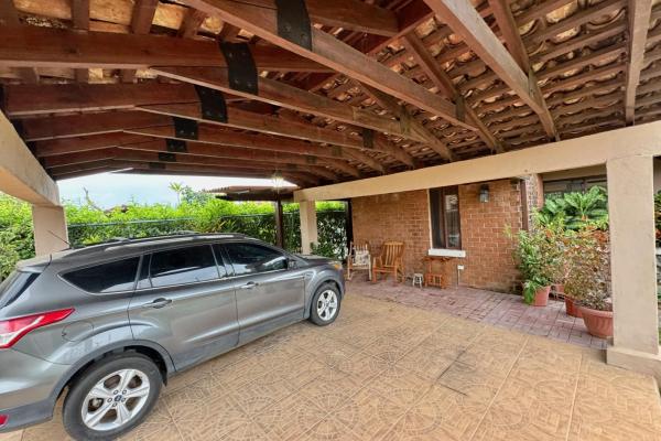 Se vende casa cubital