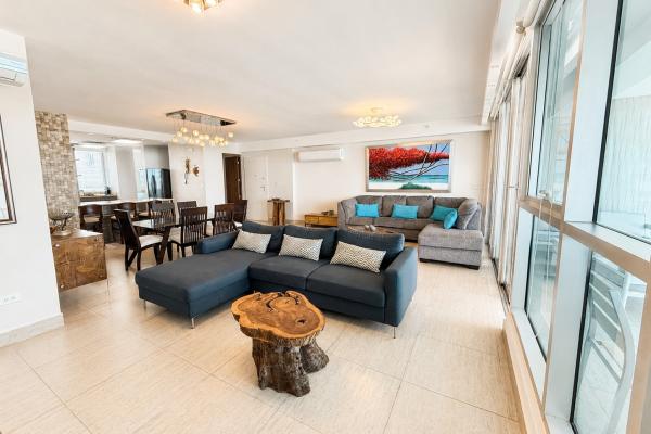 Venta de apartamento en playa blanca ph lighthouse beach tower