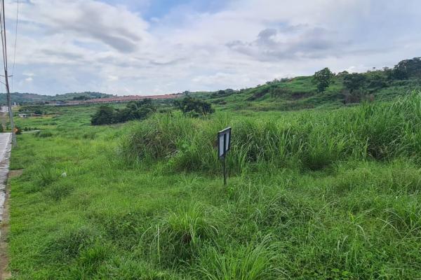 Se vende terreno para desarrollo residencial