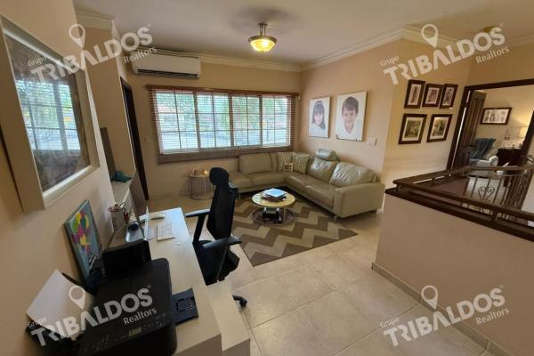 Sale of house in costa serena, costa del este