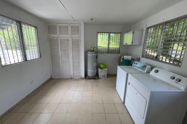 Venta de casa dos pisos con elevador en la loma (hato pintado)