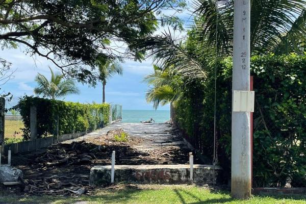 Venta de casa en playa malibú, chame