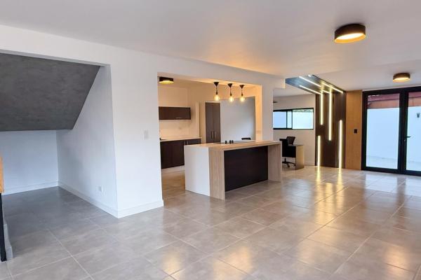 Hermosa casa moderna industrial en betania