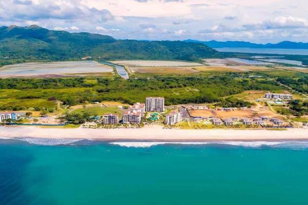 Panama ocean view condo