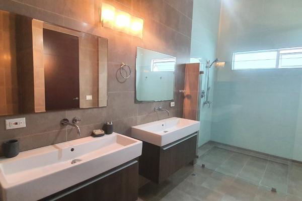 Venta casa en altos del golf con piscina propia